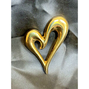 Vintage Heart Brooch Pin By Monet Gold Tone Statment Monet Heart Brooch 2.5"x2"